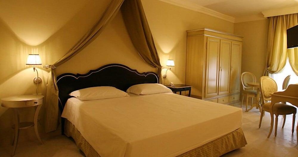 Palace Hotel เวียสเต ภายนอก รูปภาพ