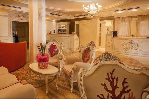 Palace Hotel เวียสเต ภายนอก รูปภาพ