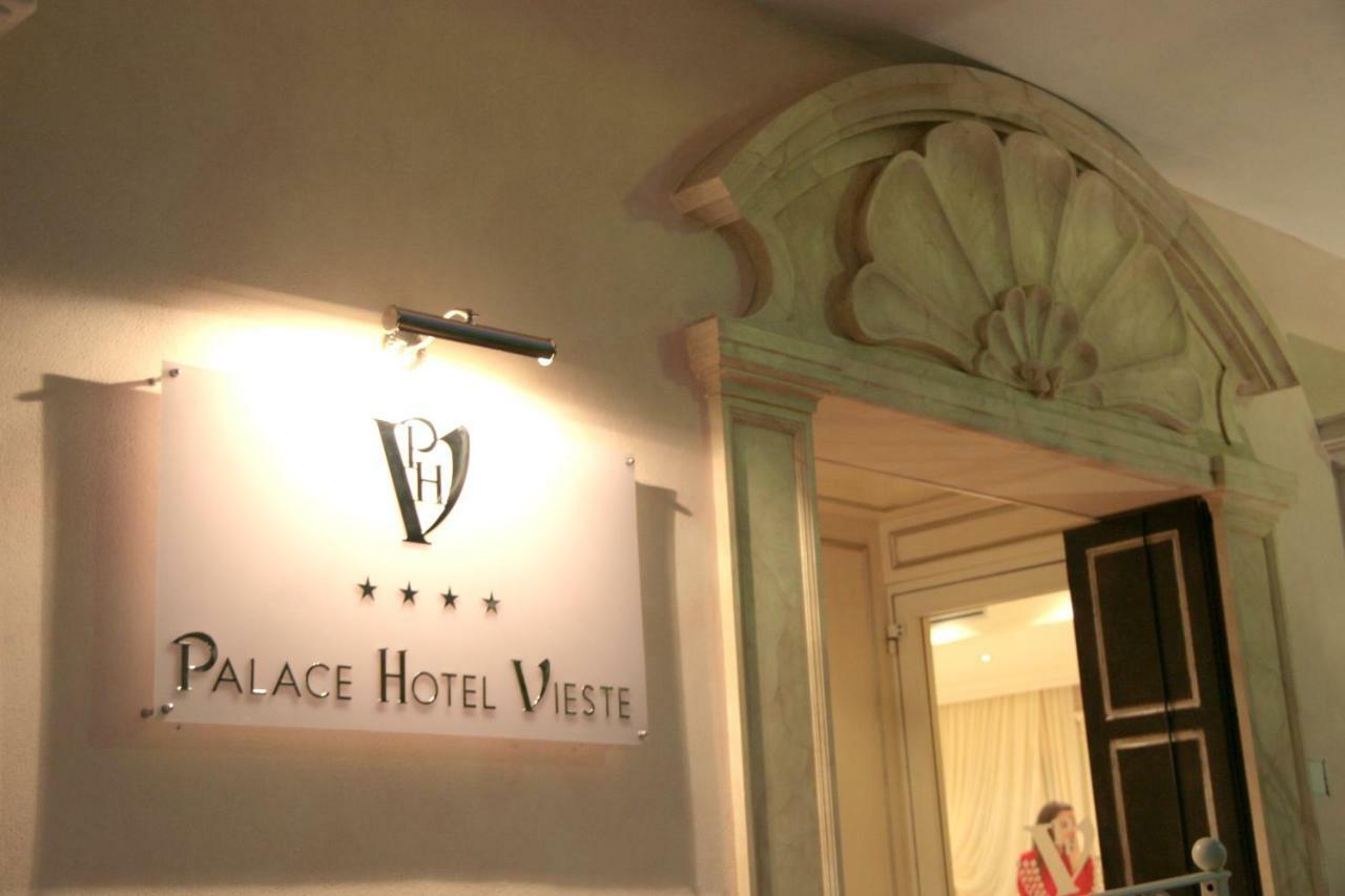 Palace Hotel เวียสเต ภายนอก รูปภาพ